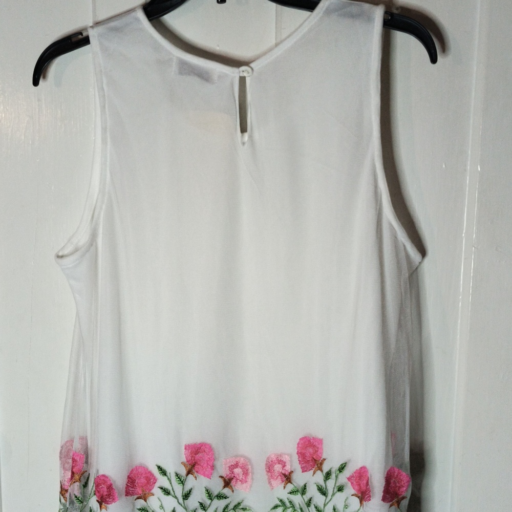 Magic Made In India White Sleeveless Dress With Pink And Green Flowers NWT